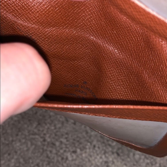 Authentic Louis Vuitton Card Holder - Picture 5 of 6